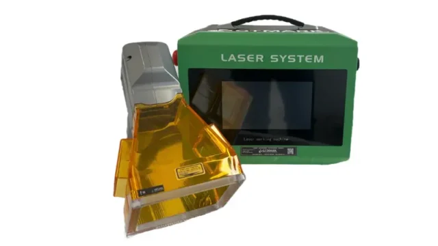 Přenosný mobilní značící laser